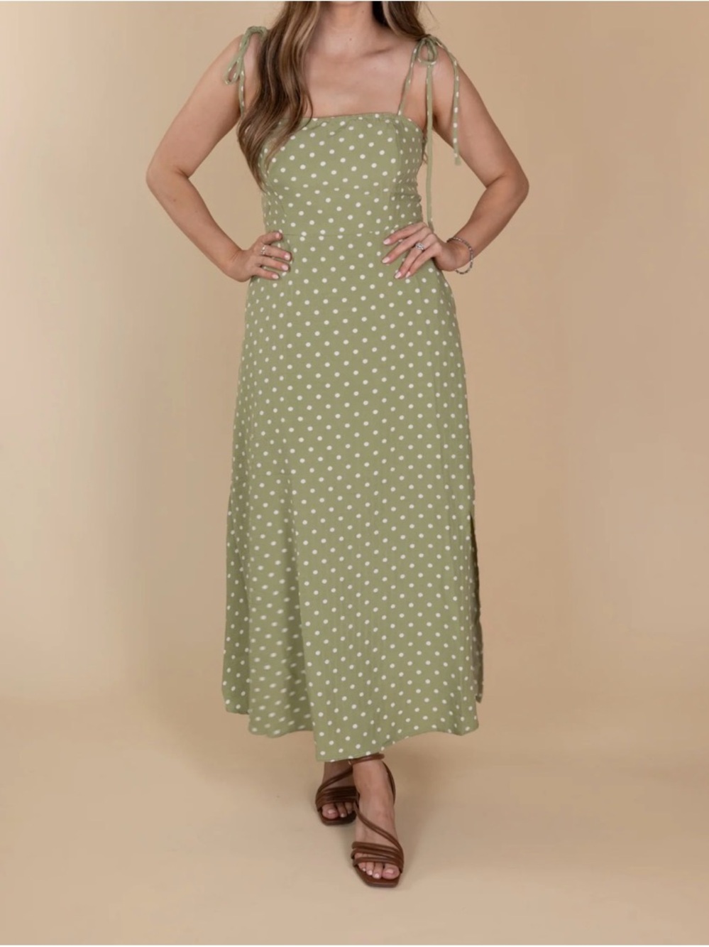 Willow Classic Polka Midi Light Green with white dots size small